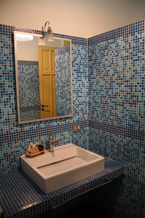 La Casa Di Zoe - Locazioni Turistiche Bed & Breakfast Palermo Ruang foto