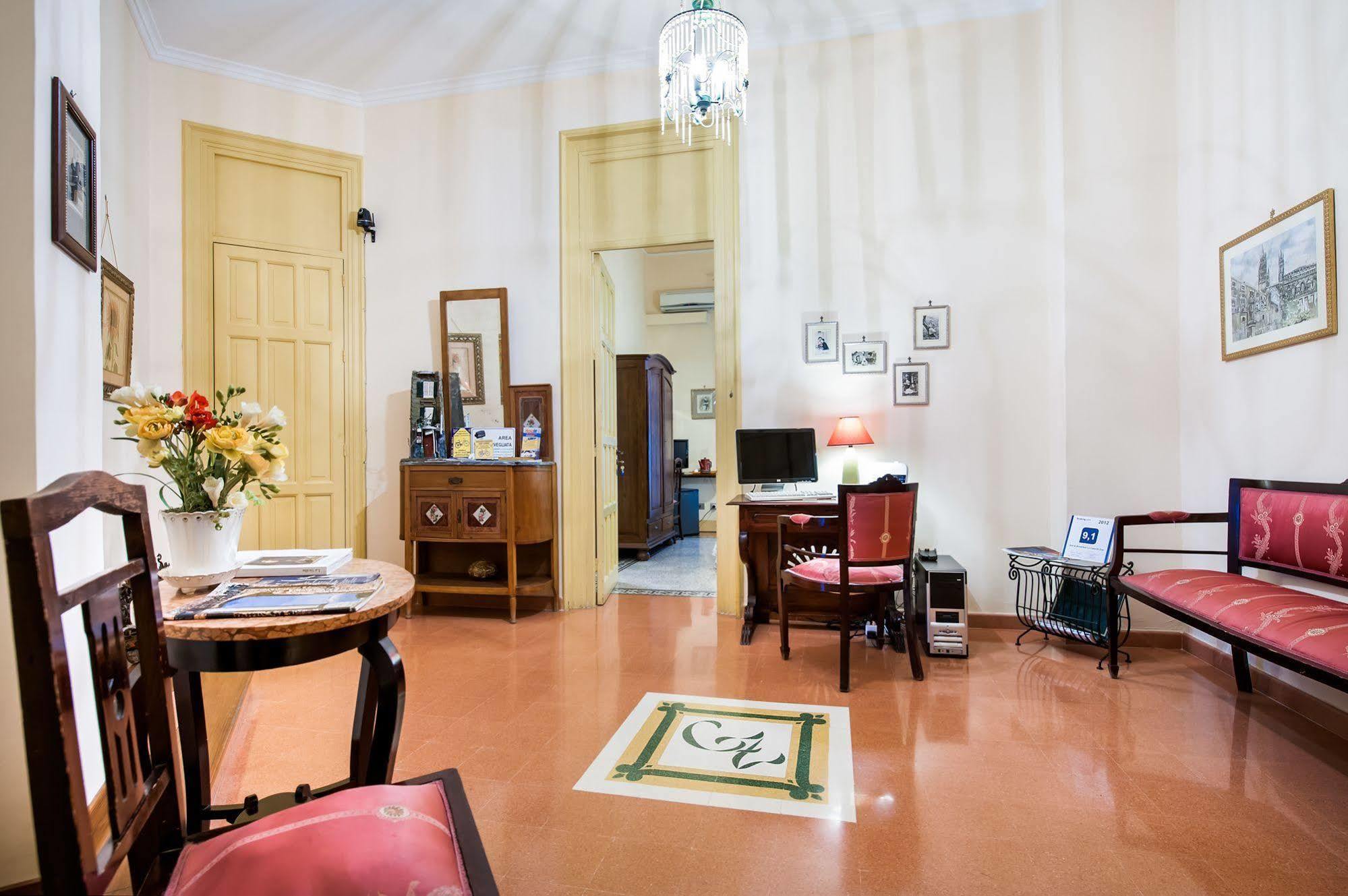 La Casa Di Zoe - Locazioni Turistiche Bed & Breakfast Palermo Bagian luar foto